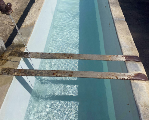 Revêtement en résine de la fontaine